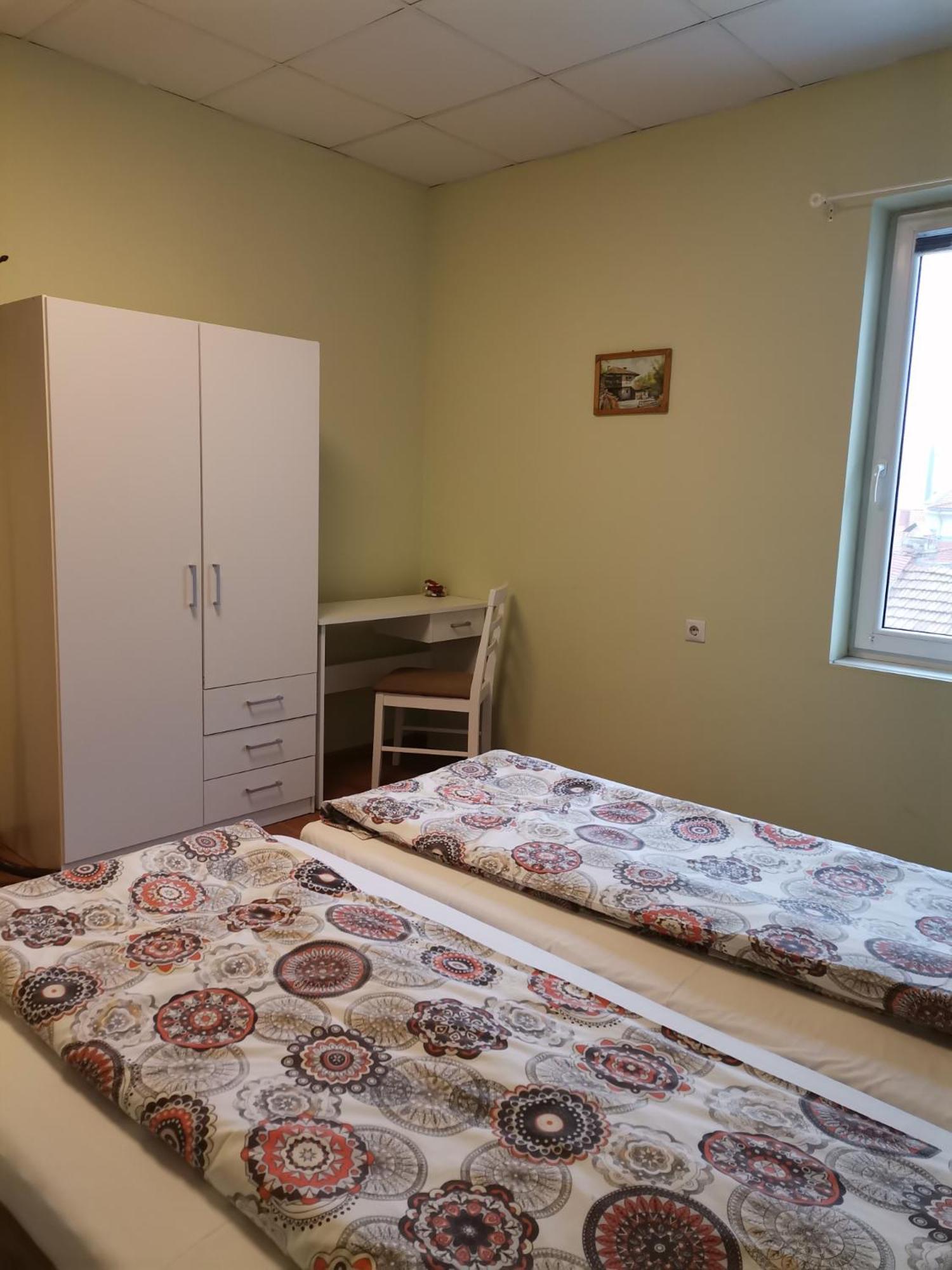Аврамов Дом - Етаж От Къща Apartment Veliko Tarnovo Exterior photo